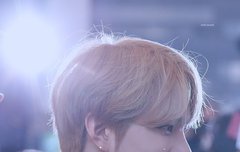 슴콘에서 12월의 인사 부르면 엎을거야