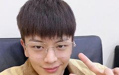 솔직히 전역한 직후 육성재 너무 귀엽지 않았어?