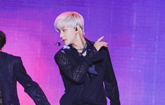 얘들아 지금도 보는 직캠 있엉?