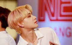 5월 5일에 애기때 사진 주려나