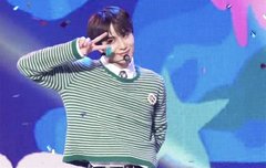 정우랑 초록색 구찌 찰떡이다