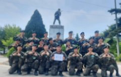 홍석이 군대 사진 올라왔다ㅠㅠ