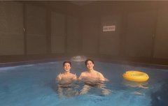 고신원 어깨 장난아니네