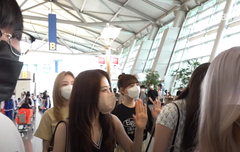 로켓펀치(Rocket Punch), 일본 출국··· '매력 듬뿍'