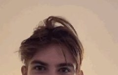 아르망 입 짱 크다