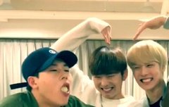 아직도 이게 무슨 사진인지 모르겠어