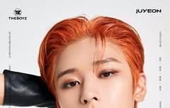 화장이랑 장식엄청 화려한데