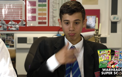 찰리 이 장면 너무 귀여움…