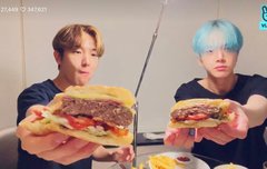 영훈이 재현이 브이앱했네