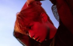 주연이 눈빛 미쳤다