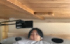 흐릿하게 보이는 콩알