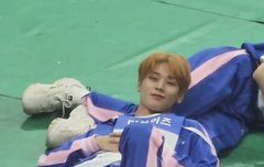 찬희 다리에 누운 주연이ㅋㅋㅋㅋㅋ