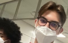 밑 글 보고 말하는데 이 사진 배경 9호선 아냐?