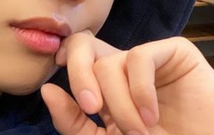 선우 손톱 봤어?