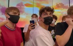 얘네 키가 거의 185cm 이런가봐