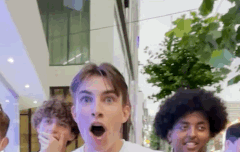 영남 예고에 넣은건 보여줬음 좋겠음