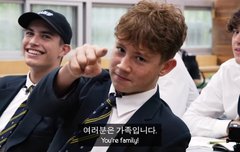 맥스 진짜 사랑스러워ㅠㅠ