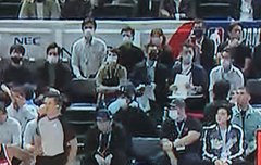 윤기 지금 농구 보네