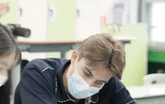 아래 ㅇㄱㄹ 먹금 외국남자들 잘생겨써