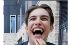 알바들 아르망 글 많이 쓰네?