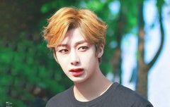 꿈에 형원이 나옴ㅠ