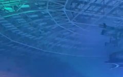 얘들아 콘서트후기보니 콧물이 훌쩍..