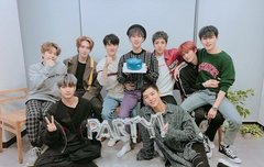 얘들아 오늘 매거진호도 나옴