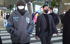 지코 최신 비하인드 입국 떳다