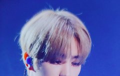 현재 탈색모 개잘생겼다