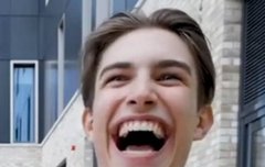 카페 가서 의견써 몇번을 얘기해?