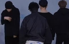 혹시 후이님 옷 정보 알 수 있을까요..?