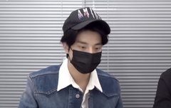 심재윤 모자안에 라따뚜이 숨겨둔 게 분명함