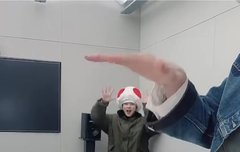 얘가 성인? 얘가 20살?