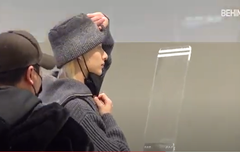 세븐틴 디에잇 준 출국, 온미남과 냉미남 조합 '매력 폭발' ﻿﻿