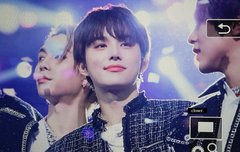 유니버스 자컨 보고 느낀 점