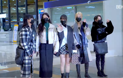 르세라핌 출국, 어둠을 밝히는 미모시시﻿﻿