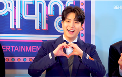 갓세븐 영재, 목젖까지 보이는 미소 "달디, 예쁘게 찍어주세요"