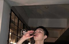 형구 머리 다듬은거 같아