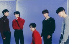 단체 세번째 컨포