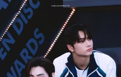 흑백즈 조합명 값한다