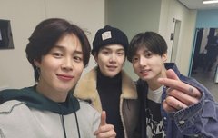 얘네 유닛보고싶음