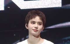 정우 짧머 한국에서도 보고싶은데