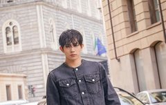 이거봤어? 레전드 아님?