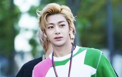 형원의 데뷔초 최근 감동과해