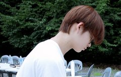 니키 한국인 아님?