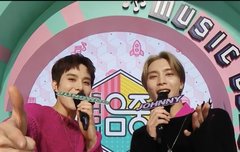 쟈니 정우 엠씨투샷