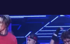 재현이 복근 녹았니