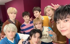 우리칠 꽃길만 걷자