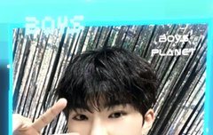 이년들아 글좀써