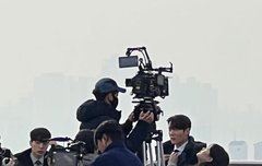 묭묭 촬영 중 인가봐